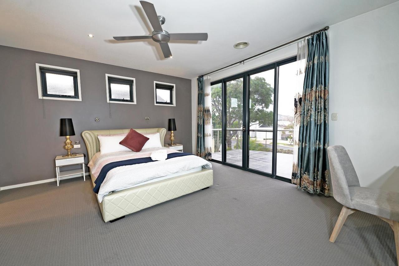 פוינט קוק Luxury 7Brm Entire House Lakeview Blackswans Wifi Bbq Resort מראה חיצוני תמונה