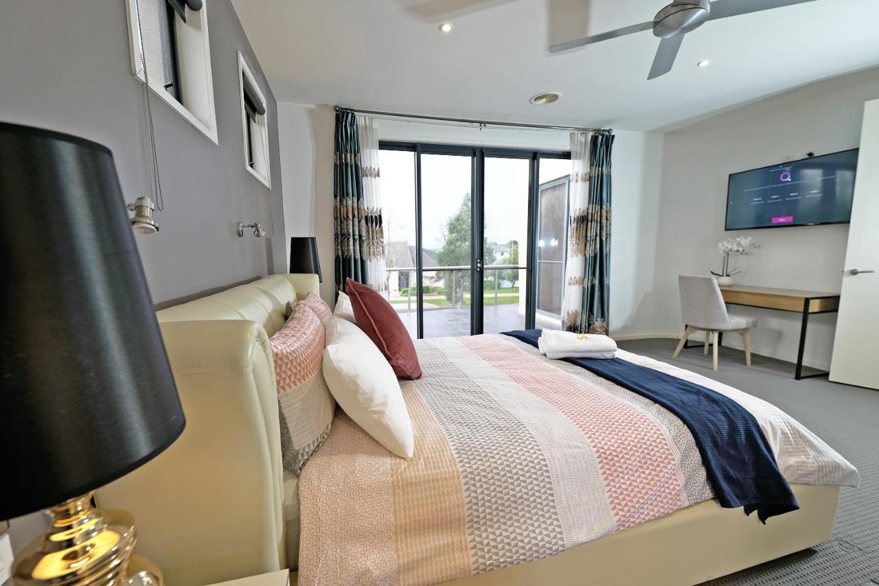 פוינט קוק Luxury 7Brm Entire House Lakeview Blackswans Wifi Bbq Resort מראה חיצוני תמונה